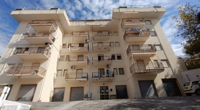 Quadrilocale di 57 m² a Scalea (87029)