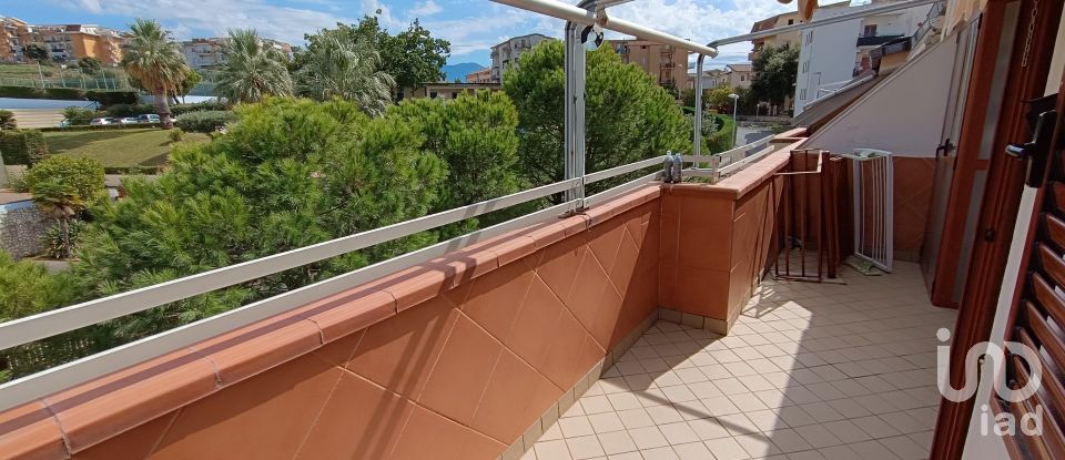 Quadrilocale di 57 m² a Scalea (87029)