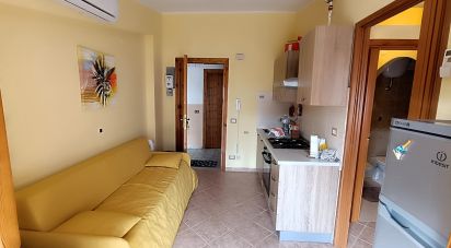 Two-room apartment of 30 m² in Scalea (87029)