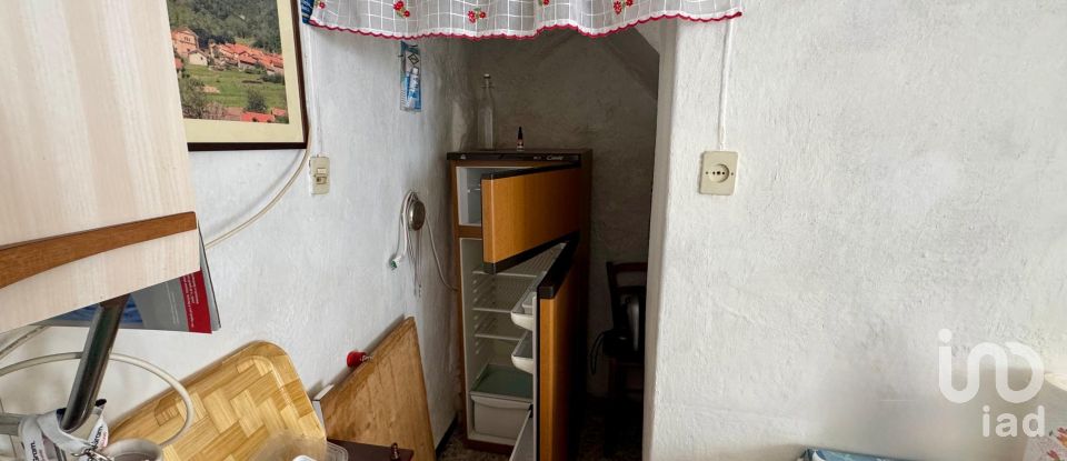 Village house 6 rooms of 132 m² in Calizzano (17057)