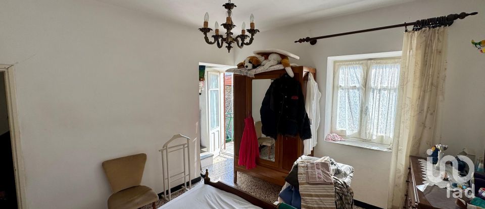 Village house 6 rooms of 132 m² in Calizzano (17057)