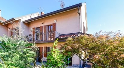 Villa a schiera 4 locali di 178 m² in Seregno (20831)