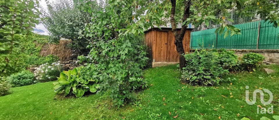 Casale 6 locali di 303 m² in Aymavilles (11010)