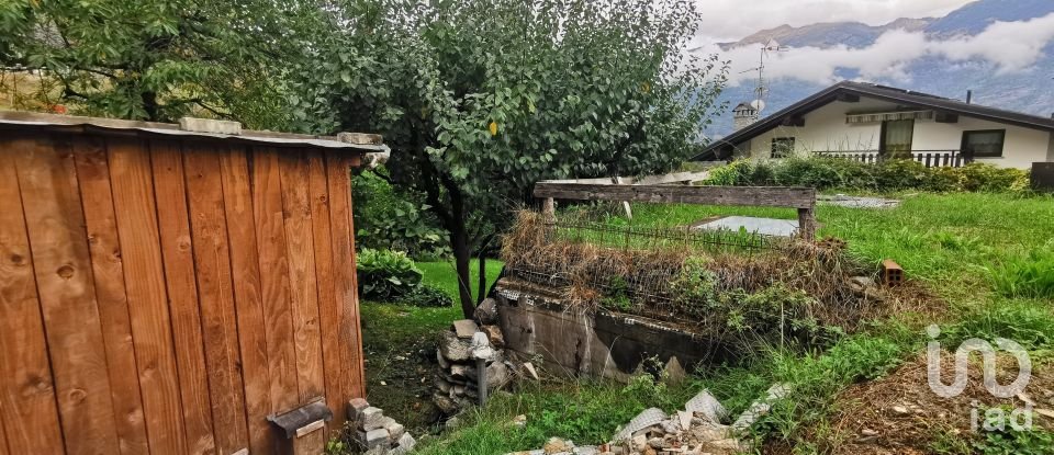 Casale 6 locali di 303 m² in Aymavilles (11010)