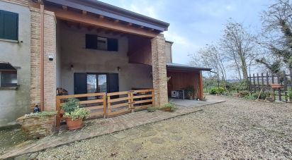 House 8 rooms of 220 m² in Villanova Marchesana (45030)