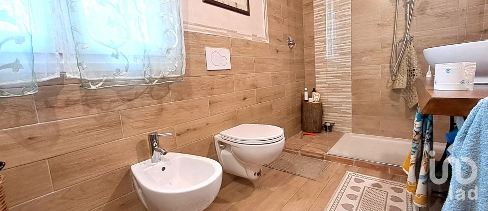 Casa indipendente / Villa 8 locali di 220 m² in Villanova Marchesana (45030)