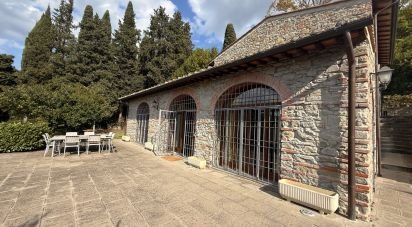 Casa indipendente / Villa 12 locali di 385 m² in Fiesole (50014)