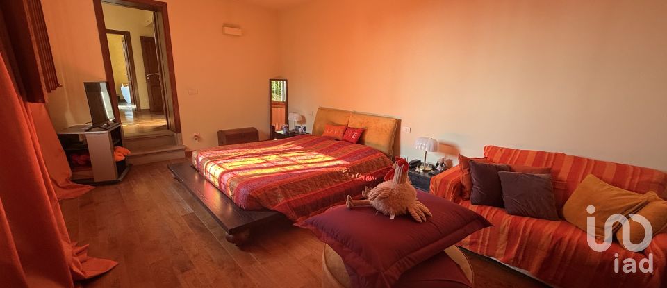 Casa indipendente / Villa 12 locali di 385 m² in Fiesole (50014)