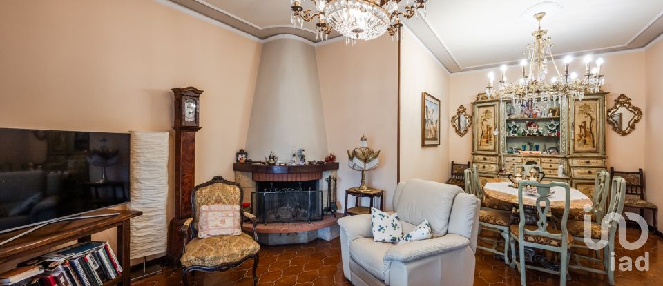 Townhouse 5 rooms of 208 m² in Concordia sulla Secchia (41033)