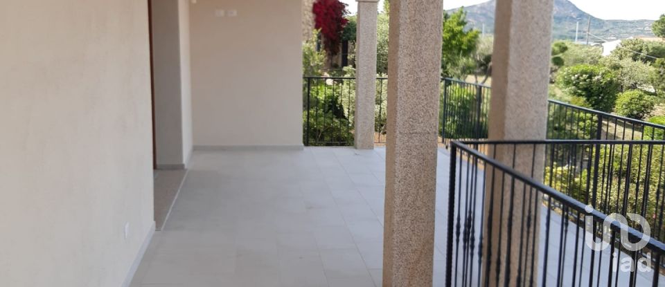 Farm 5 rooms of 175 m² in Loiri Porto San Paolo (07020)