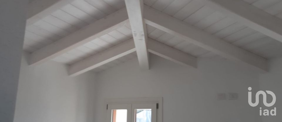 Farm 5 rooms of 175 m² in Loiri Porto San Paolo (07020)