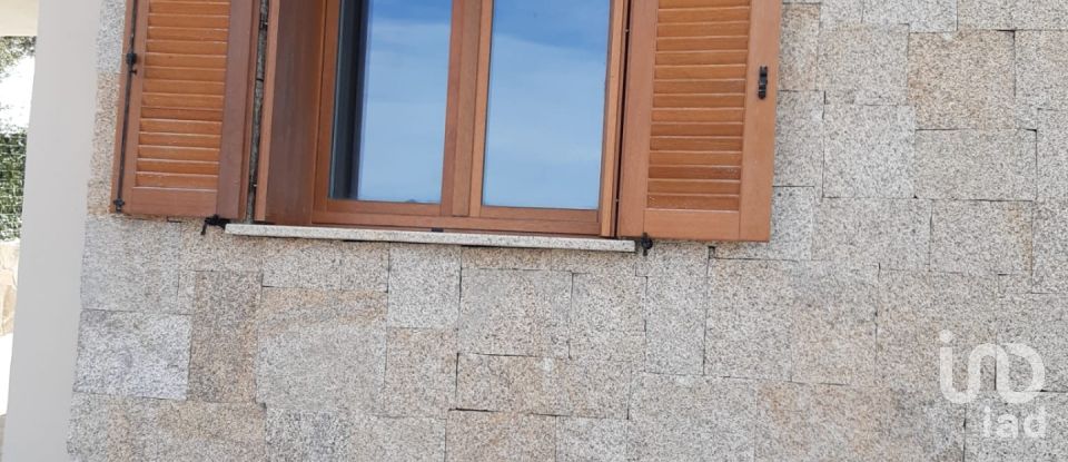 Farm 5 rooms of 175 m² in Loiri Porto San Paolo (07020)