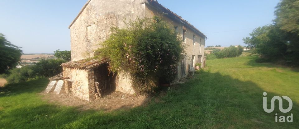 Casa indipendente 10 locali di 284 m² in Osimo (60027)