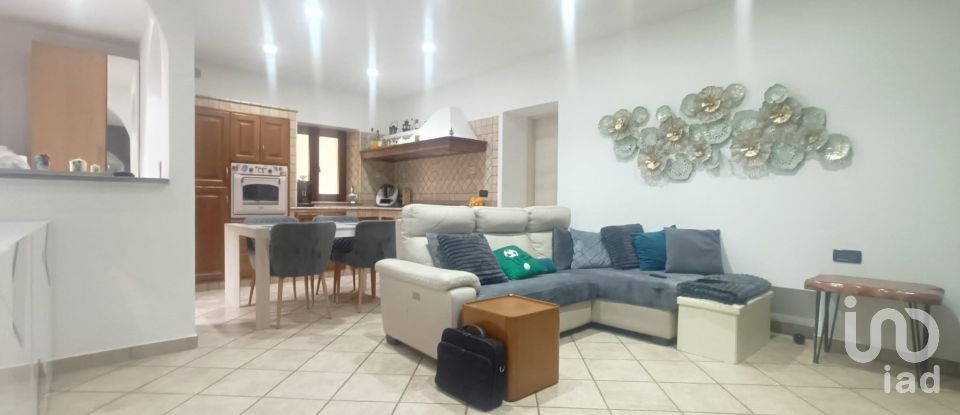 Quadrilocale di 90 m² a Vaie (10050)