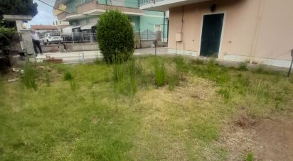 Quadrilocale di 235 m² a Giulianova (64021)