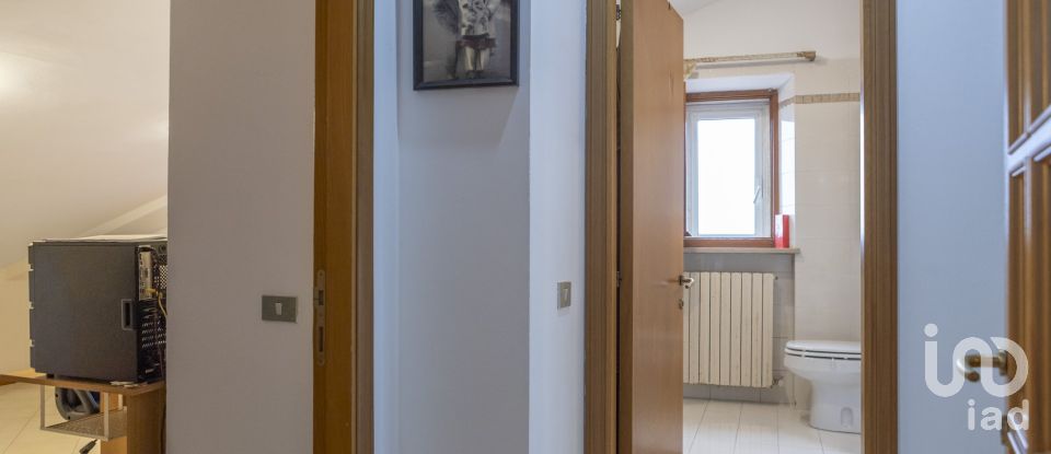 Three-room apartment of 105 m² in Osimo (60027)