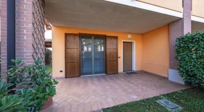 Villa Bifamiliare 5 locali di 175 m² in Medole (46046)