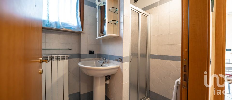 Villa Bifamiliare 5 locali di 175 m² in Medole (46046)