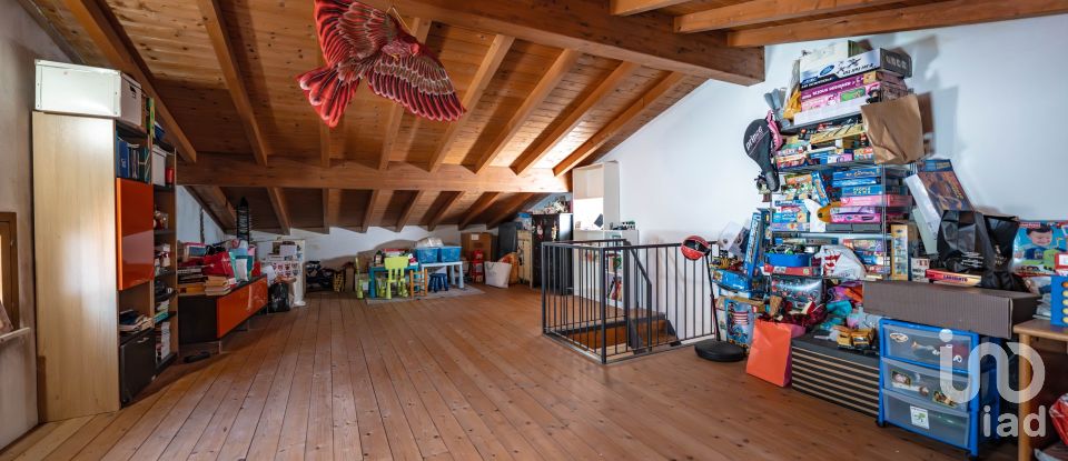 Villa Bifamiliare 5 locali di 175 m² in Medole (46046)