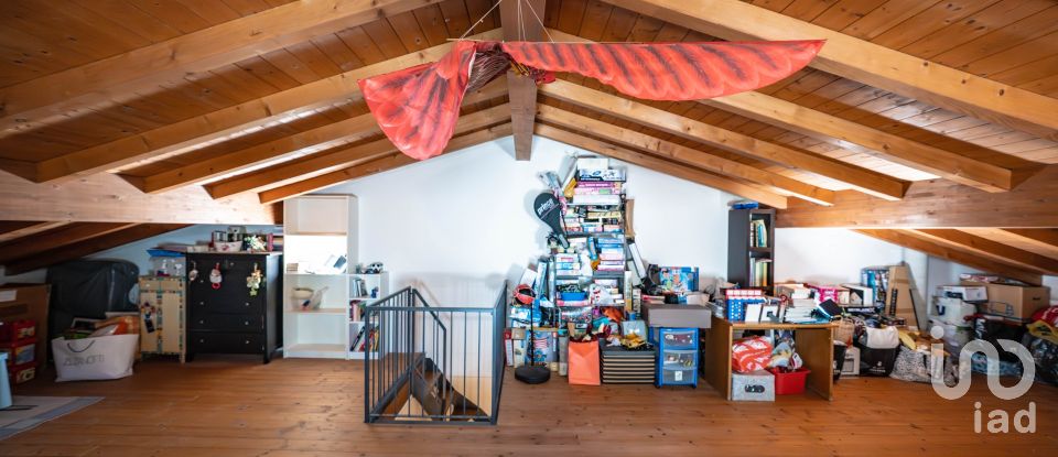 Villa Bifamiliare 5 locali di 175 m² in Medole (46046)