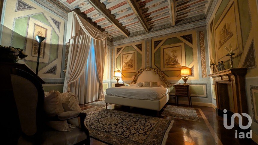 Costruzione di 600 m² in Macerata (62100)