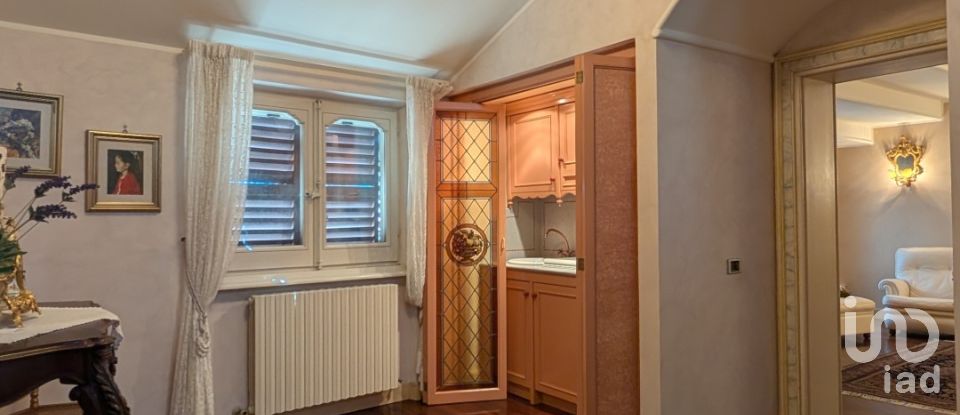 Costruzione di 600 m² in Macerata (62100)