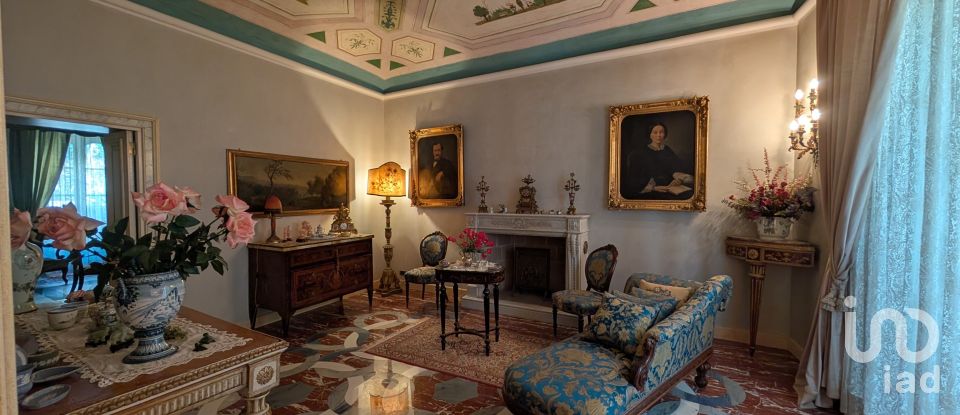 Costruzione di 600 m² in Macerata (62100)