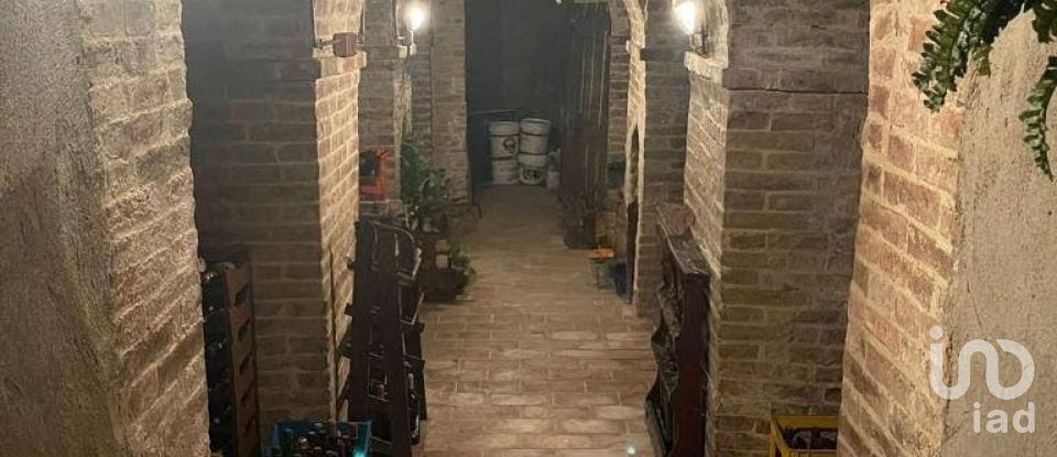 Costruzione di 600 m² in Macerata (62100)