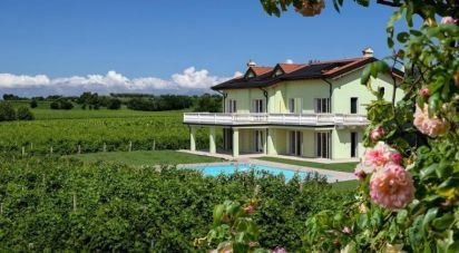 Appartamento 5 locali di 166 m² a Pastrengo (37010)