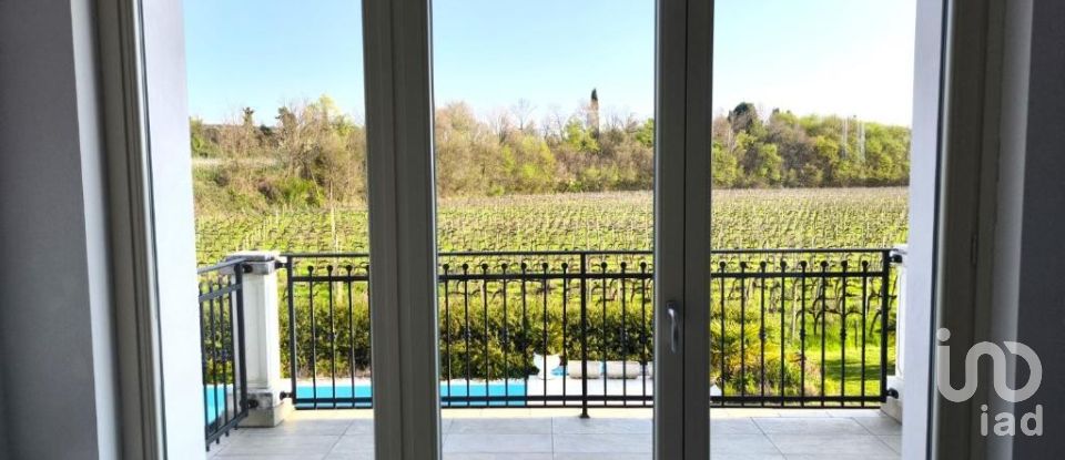 Appartamento 5 locali di 166 m² a Pastrengo (37010)