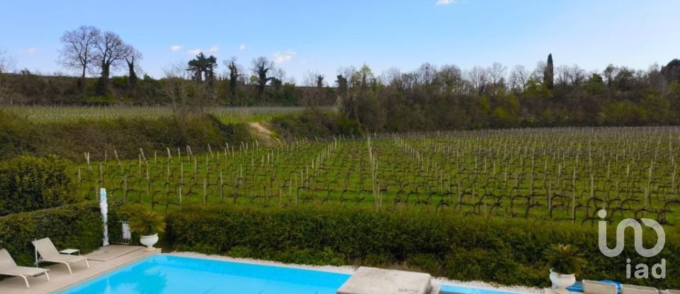 Appartamento 5 locali di 166 m² a Pastrengo (37010)