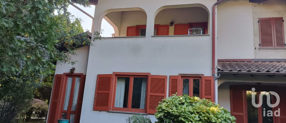 Casa indipendente / Villa 8 locali di 192 m² in Lomagna (23871)