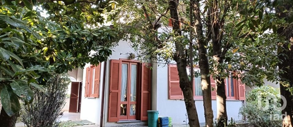Casa indipendente / Villa 8 locali di 192 m² in Lomagna (23871)