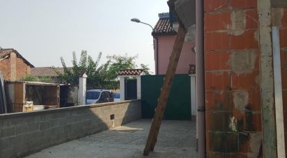 Block of flats 3 rooms of 90 m² in Solero (15029)