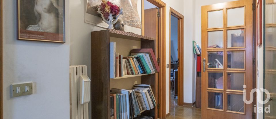 Quadrilocale di 139 m² a Osimo (60027)