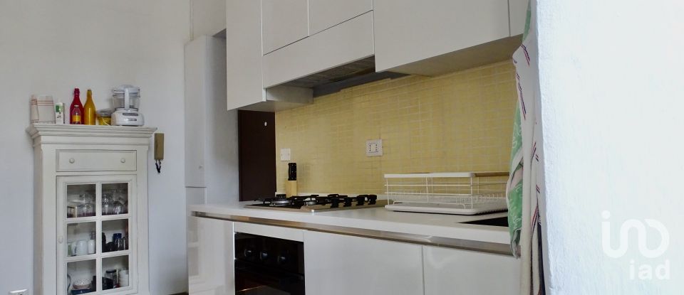 Quadrilocale di 137 m² a Milano (20122)