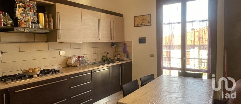Appartamento 6 locali di 133 m² a Marciano della Chiana (52047)