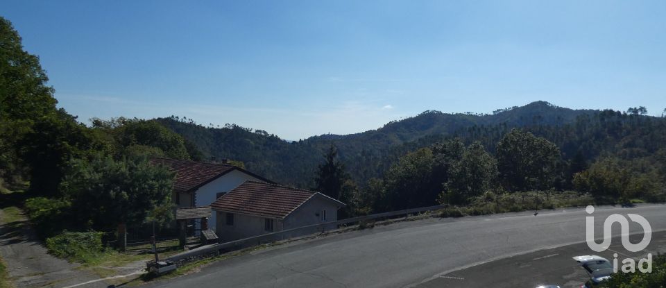 Apartment 6 rooms of 119 m² in Carro (19020)