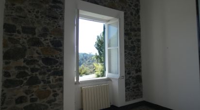 Appartamento 6 locali di 119 m² a Carro (19020)