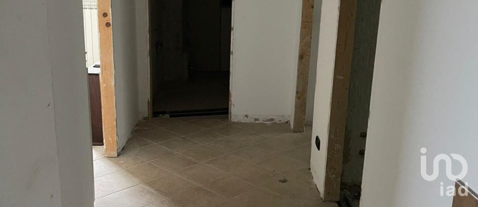 Casa indipendente 13 locali di 325 m² in Pianella (65019)