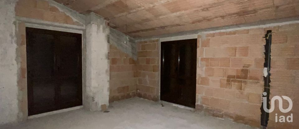 Casa indipendente 13 locali di 325 m² in Pianella (65019)