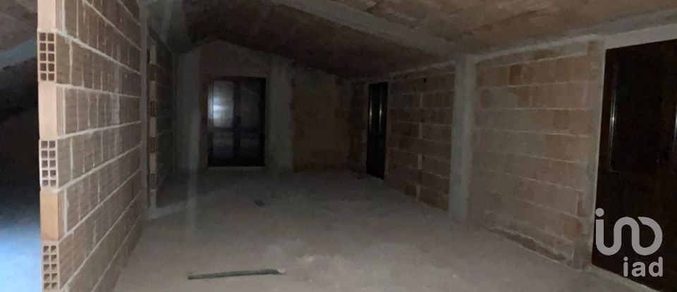 Casa indipendente 13 locali di 325 m² in Pianella (65019)