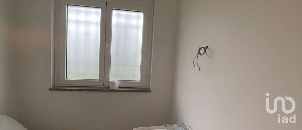 Casa indipendente 13 locali di 325 m² in Pianella (65019)