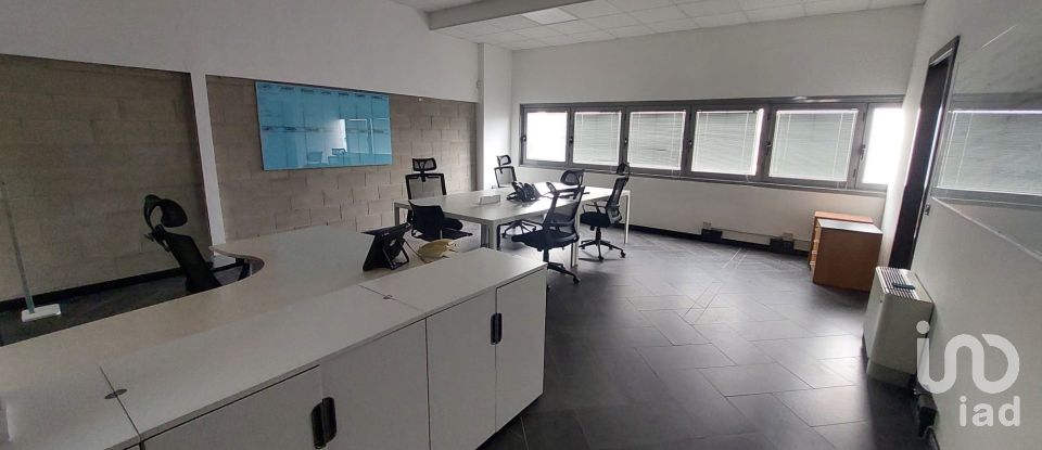 Warehouse of 342 m² in Senago (20030)