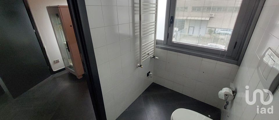 Warehouse of 342 m² in Senago (20030)