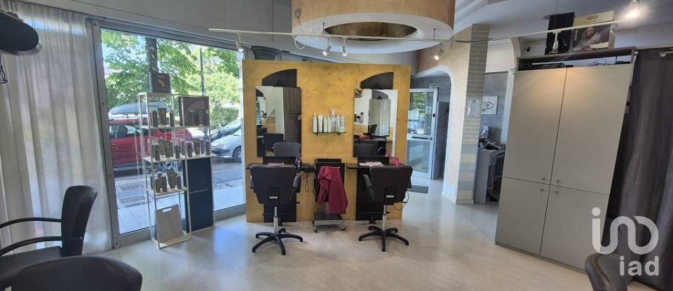 Negozio / locale commerciale di 110 m² in Mirano (30035)