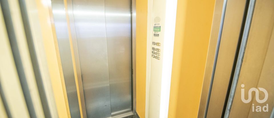 Apartment 6 rooms of 90 m² in Genova (16128)