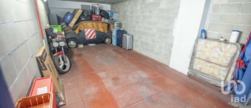 Apartment 6 rooms of 90 m² in Genova (16128)