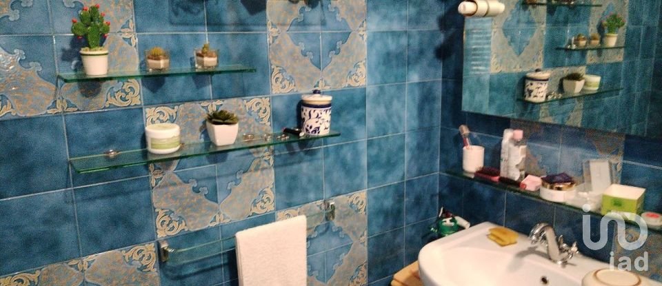 Casale 12 locali di 400 m² in Macerata (62100)