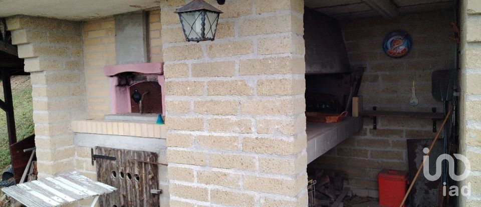 Casale 12 locali di 400 m² in Macerata (62100)